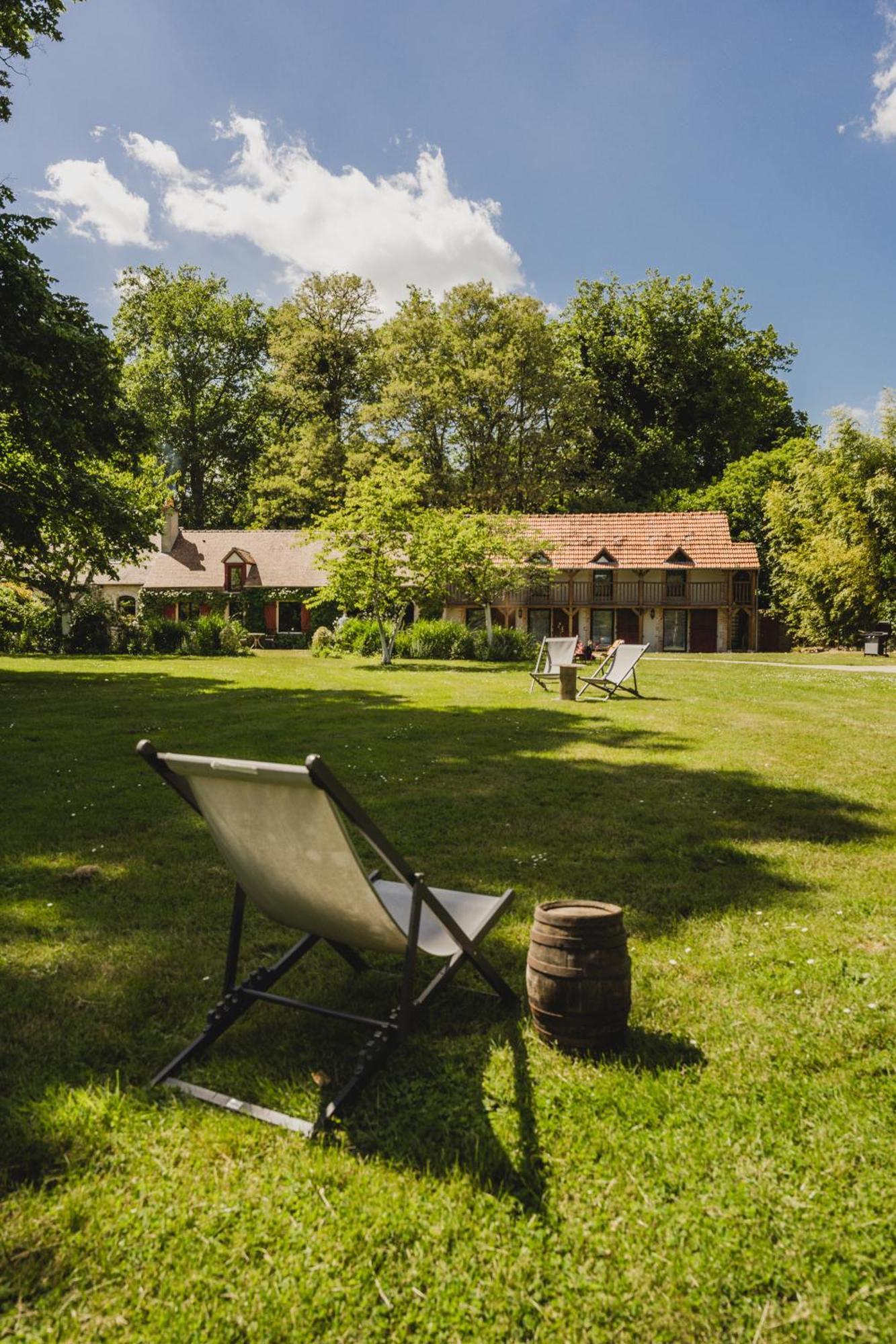 Bed and Breakfast Domaine De Montizeau Lailly-en-Val Экстерьер фото